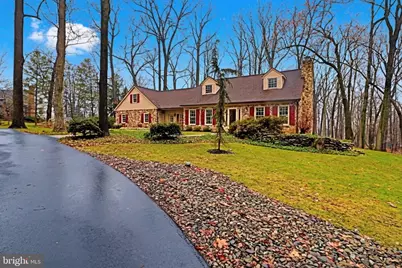 121 Angela Drive, New Holland, PA 17557 - Photo 1