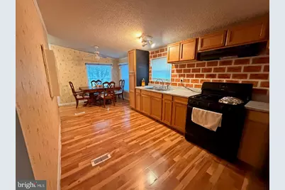 203 Oakfield Court W, Lancaster, PA 17603 - Photo 5