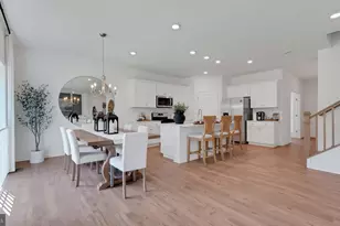 202 Lindsey Dr, Columbia, PA 17512 - Photo 3