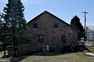 1700 Texter Mountain Rd, Reinholds, PA 17569 - Photo 61