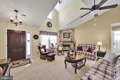 820 Cambridge Drive, Manheim, PA 17545 - Photo 9