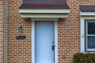 2227 Olde Meadow Ct, East Petersburg, PA 17520 - Photo 3