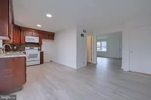 2227 Olde Meadow Ct, East Petersburg, PA 17520 - Photo 9