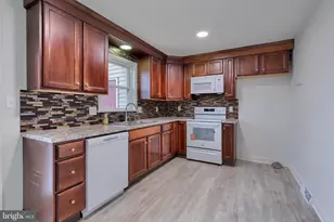 2227 Olde Meadow Ct, East Petersburg, PA 17520 - Photo 11