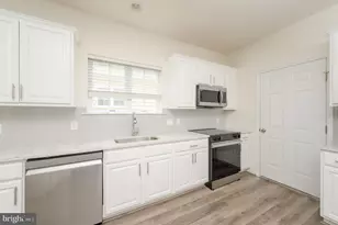 631 Thoreau Dr, Mount Joy, PA 17552 - Photo 13