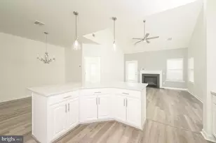 631 Thoreau Dr, Mount Joy, PA 17552 - Photo 15