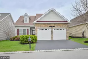 631 Thoreau Dr, Mount Joy, PA 17552 - Photo 5