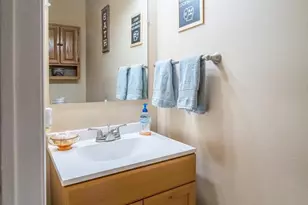 250 Huntington Dr, Mountville, PA 17554 - Photo 13