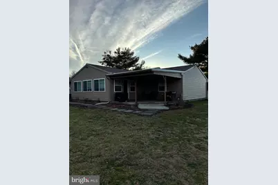 501 Goldfinch Drive, Columbia, PA 17512 - Photo 3