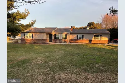 501 Goldfinch Drive, Columbia, PA 17512 - Photo 1