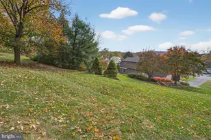 1049 Signal Hill Ln Ln, Lancaster, PA 17601 - Photo 47