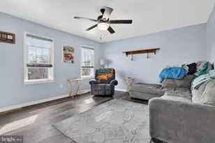 101 Townhouse Ln, Lancaster, PA 17603 - Photo 7