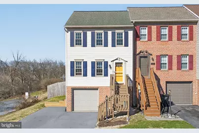 101 Townhouse Lane, Lancaster, PA 17603 - Photo 1