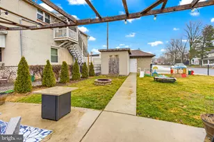 114 N Market Ave, Mount Joy, PA 17552 - Photo 35