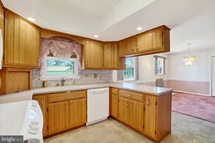 3242 Elmae Dr, Lancaster, PA 17601 - Photo 11