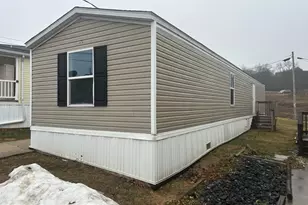 3 Pleasant Hill Ave, Akron, PA 17501 - Photo 3