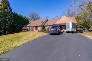 567 Shultz Rd, Washington Boro, PA 17582 - Photo 3