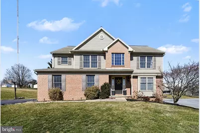 815 Buckingham Boulevard, Elizabethtown, PA 17022 - Photo 1