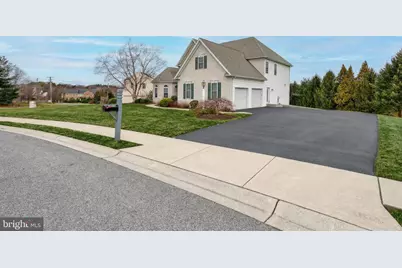 395 Ecker Drive, Lititz, PA 17543 - Photo 5