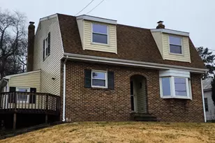 827 Disston View Dr, Lititz, PA 17543 - Photo 1