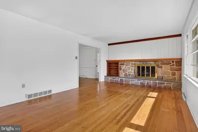 325 Murry Hill Drive, Lancaster, PA 17601 - Photo 9