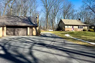 735 Yellow Hill Rd, Narvon, PA 17555 - Photo 1