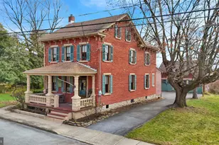135 Miller St, Strasburg, PA 17579 - Photo 1