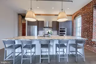 48 N Broad St, Lititz, PA 17543 - Photo 3