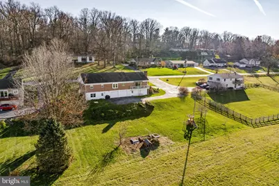 159 Edgewood Drive, New Holland, PA 17557 - Photo 9