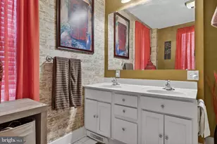 110 Pearl St, Lancaster, PA 17603 - Photo 25