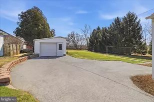 10 Bethany Rd, Ephrata, PA 17522 - Photo 33