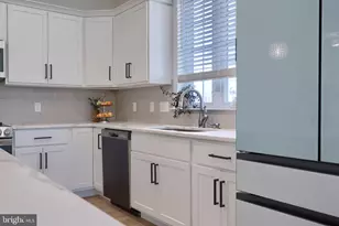 211 Bellaride Ln, Millersville, PA 17551 - Photo 17