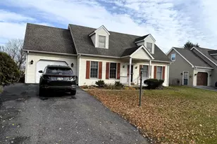 239 Kimberly Ln, Ephrata, PA 17522 - Photo 1