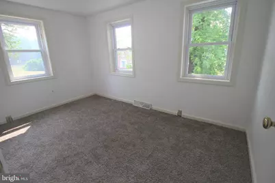 535 W Church Road, Ephrata, PA 17522 - Photo 9