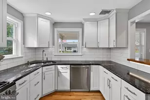 409 Delta St, Mount Joy, PA 17552 - Photo 13