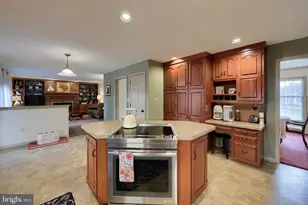 131 Milton Cir, Lititz, PA 17543 - Photo 19