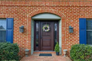 131 Milton Cir, Lititz, PA 17543 - Photo 5