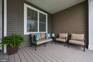 1432 Willow Creek Dr, Mount Joy, PA 17552 - Photo 3