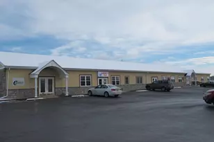 684 W Main St, New Holland, PA 17557 - Photo 1