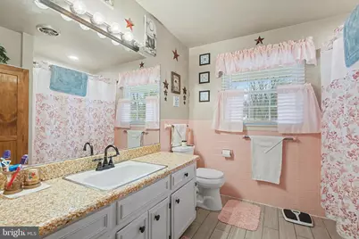 1033 S Mount Joy Street, Elizabethtown, PA 17022 - Photo 13