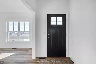 120 Morning Dr, Ephrata, PA 17522 - Photo 3