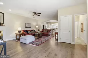 321 Pin Oak Dr, Lititz, PA 17543 - Photo 7