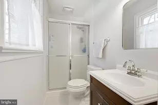 1719 Santa Barbara Dr, Lancaster, PA 17601 - Photo 17