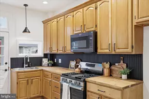 327 Hazel St, Lancaster, PA 17603 - Photo 9