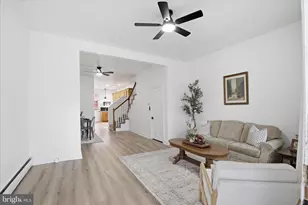 327 Hazel St, Lancaster, PA 17603 - Photo 5