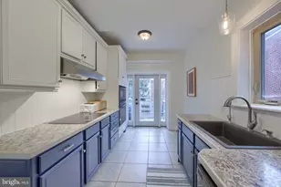 353 E Orange, Lancaster, PA 17602 - Photo 19