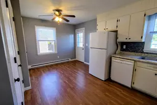 827 S Locust St, Elizabethtown, PA 17022 - Photo 9