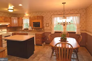 901 Cool Spring Rd, Manheim, PA 17545 - Photo 19