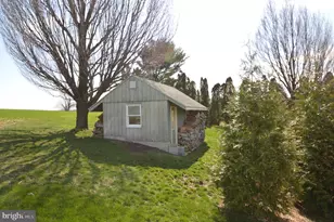 901 Cool Spring Rd, Manheim, PA 17545 - Photo 11