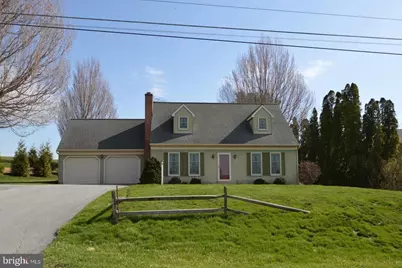901 Cool Spring Road, Manheim, PA 17545 - Photo 1